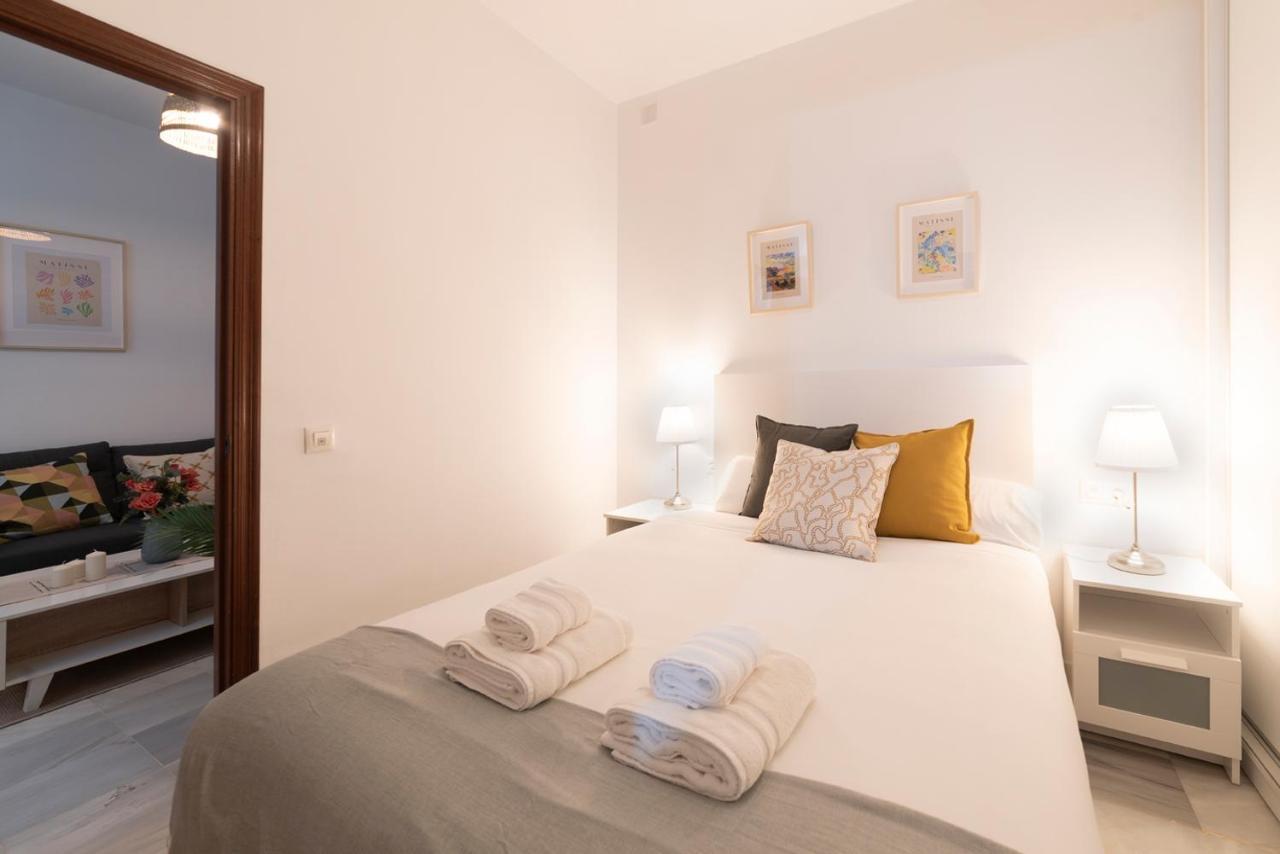 Alohamundi Torres Apartment Sevilla Bagian luar foto